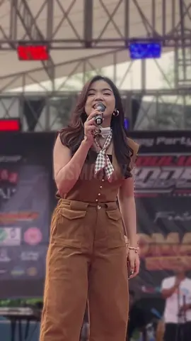 dari hati🤍 @Dindateratu #dindateratu #romansanyess #luluromansa #sedulurjabodetabek #pixcelproduction  @SEDULUR JABODETABEK 