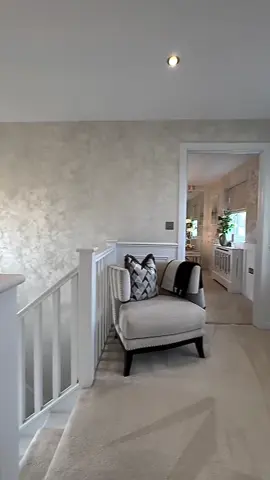 Neutrals and textures? 🤍 Yes, please!✨ @house_to_home_at_no1 always leaves us feeling inspired with her perfect decor and colour choices 😍 . Do you prefer neutrals with or without texture?💫 . #metallicpaint #texturedpaint #walldecoration #featurewall #featurewallideas #featurewalldesign #accentwallideas #accentwallpainting #homedecoruk #interiordesigntrends #instahomedecor #renovationideas #diypaint #diyrenovation #wallpaint #glamdecor #interior4all #homeinterior