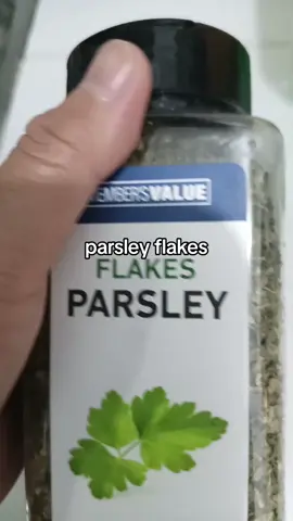 #parsley #dried #healthiswealth #organic #tiktokshop #clicktheyellowbasket #fyp #highlights #viral #happyshopping 