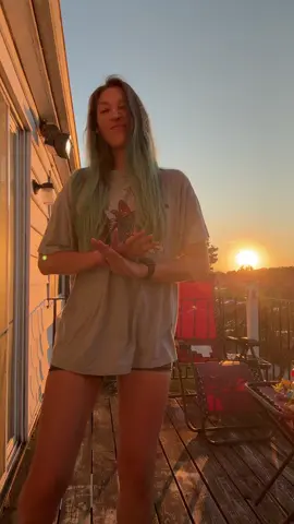 Good morning 😻💜Dc@🦩 olly.mcfly🦩 #❤️‍🔥🥵Smokeygals💨💚💨 #fiercefusionz💚💨💚 #flamingotok🦩 #fyp #goodvibes #foryoupage #fypシ #fypage 
