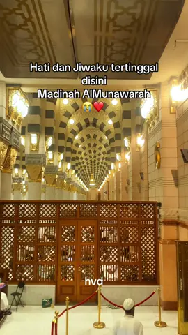 Ya Allah, kami rindu madinah, Inilah tempat ternyaman dan terindah, rasanya jiwa dan raga ini ingin selalu di Madinah Almunawarrah 😭❤️  #madinah #madinahalmunawaroh  #masjidnabawimadinah #makkah #haji #umroh 