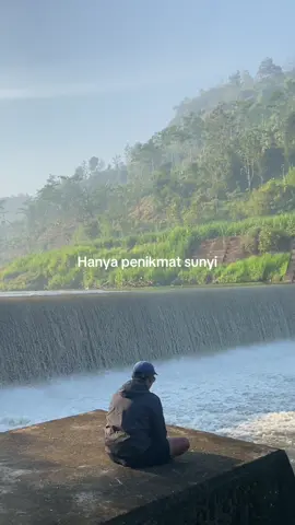 Sepurane kampung mu maleh rame rek 🤣 @🫥 @Daviddwi @Aril Adi368 @😎MDL🐾🐾  Ayo gas golek panggon sepineh . . #sabanamalangselatan #gunungkendeng #rejeni #tawangrejeni #dam #malanghits #malang #exploremalang #amazingmalang #sabanarejeni #sabanamalang