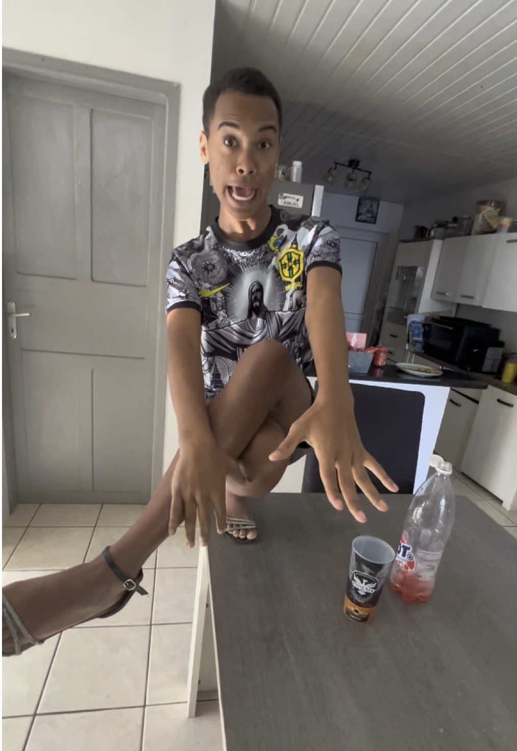 #pourtoii #humour #nickiminaj 