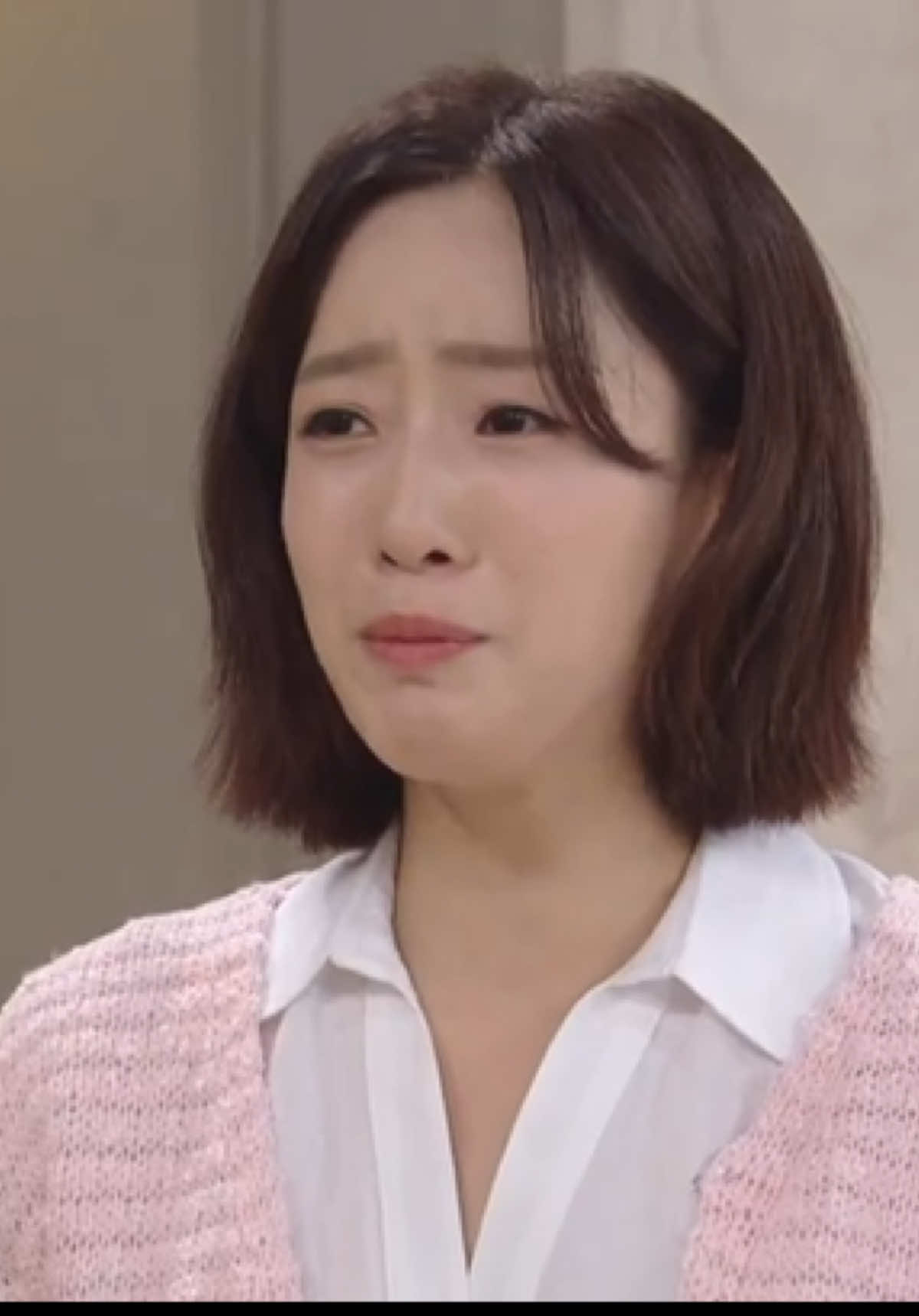 She’s getting a taste of her own medicine. Jae In didn’t come to play 😅 #queenshouse #kdrama #drakor 