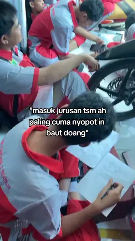 menyala bosku 😂😍#smktamtama2sidareja #tamtamaorangstyle #tamada #justkonten #otomotif #tbsm 