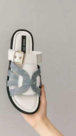 sandal wanita  #sandalwanita #fyp #elegant #kekinian #OOTD #xyzbca #tiktokviral #fypindonesia #trend #fashion #riview #viral #affiliatetiktok #foryou #foryoupage #trending #lewatbrandafypツ #sandalaesthetic 