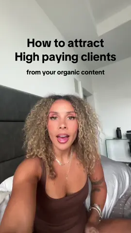 how i’ve built a 7-figure business online….simple steps 1. speak to the $2k or $20k problem 2. take your content seriously 3. master 1 platform and post consistently 4. then move to other platforms #tiktoktips #contentcreator #socialmediamarketing #socialmediatips #tiktokgrowth 