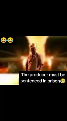 The producer must be sentenced in prison😂