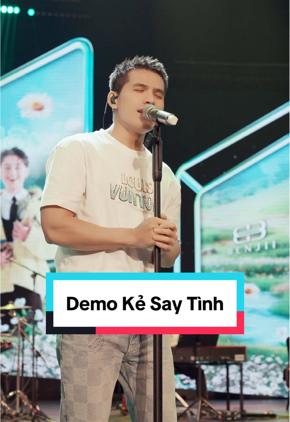 Người ta nói say rượu thì tỉnh, còn Thiên say tình thì không thấy lối thoát. Nghe xong demo Kẻ Say Tình là muốn… xỉn vì yêu liền ❤️ #QuocThien #KeSayTinh #acventertainment