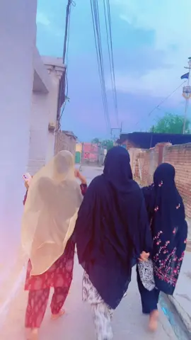 Tery qasaim sahry di laria#foryou #foryoupage❤️❤️ #sargodha 