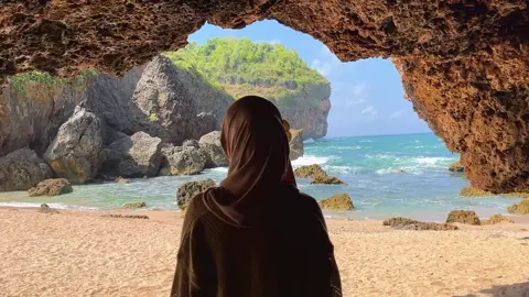 #pantaiwohkudu #gunungkidul #beachvibes #xyzbca #foryou 