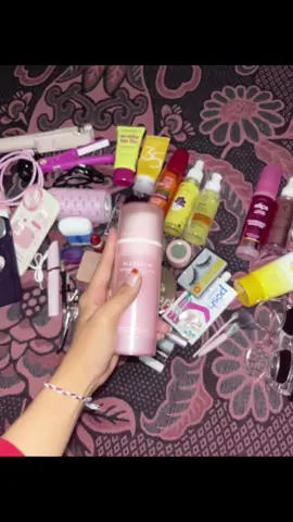 #skincare #fypp #glowsophy #keranjangkuning #wanitacantik 