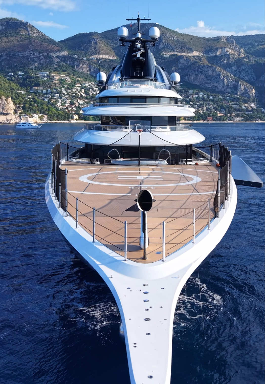 Some yachts impress. KISMET intimidates. She doesn’t need introductions — just open waters and eyes on her. 🎥 Captured by colek89  For charter → theyachtmogul@gmail.com #MegaYacht #YachtLife #AHPO #yacht #fyp 