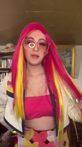Obligatory audio for a date everything cosplay #dateeverythinggame #dateeverything #skylarspecs 