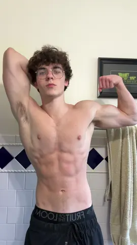 Gm guys what’s up #GymTok #lean #gymmotivation #aesthetic #bp 