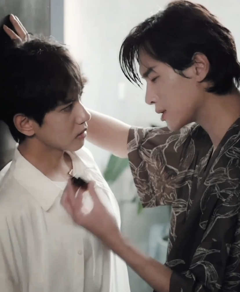 WE GOT A KISS SO WHERES THE CROWDDD??? R WE DOING OKAY #xiaoshuai #xiaoshuaiedit #guochengyu #guochengyuedit #revengedloveedit #revengedlove #cdrama #bldrama #trending #blowup? #ky4ni #viral #xiaoshuaiandguochengyu 