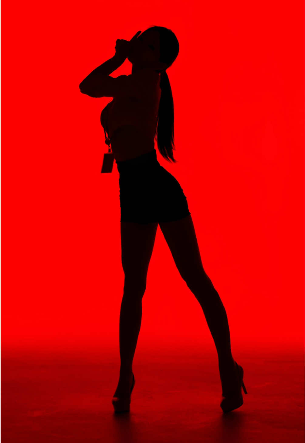 신입사원이 불꺼진 곳에서 #쏘야#soya#dancechallenge#kpop#소울케이브#dance#trending#shorts#댄스챌린지 #idol#girlgroup#challenge#tiktok#tiktoklive#fyp#douyin #xiaohongshu 