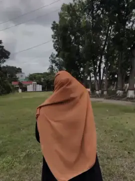 😅#outfit cowok berwarna 
