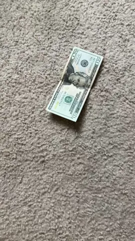 Had to hop on this trend 😂 #money #motion #yb #virał #trends #flexing #emoney 