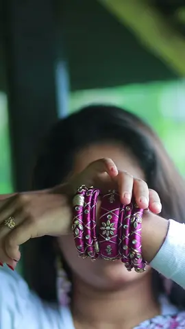 চুড়ি @adiba aru  শাড়ি @Calssic fashion by mim  earrings @Craftora 