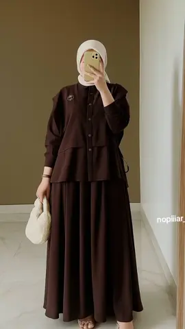 #ootdhijabstyle #onesetkekinian #belilokal #gajiansale #wibgajian #outfitmuslimah #onesetrok 