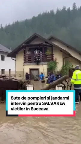 Sute de pompieri și jandarmi intervin pentru salvarea vieților în Suceava. Misiunile de evacuare a persoanelor izolate din zona Broșteni continuă, atât pe cale terestră, prin forțele și mijloacele aflate la fața locului, cât și pe cale aeriană, prin elicopterele SMURD ale IGAv al MAI. #suceava #inundatii #smurd #stirilezilei #gandul 