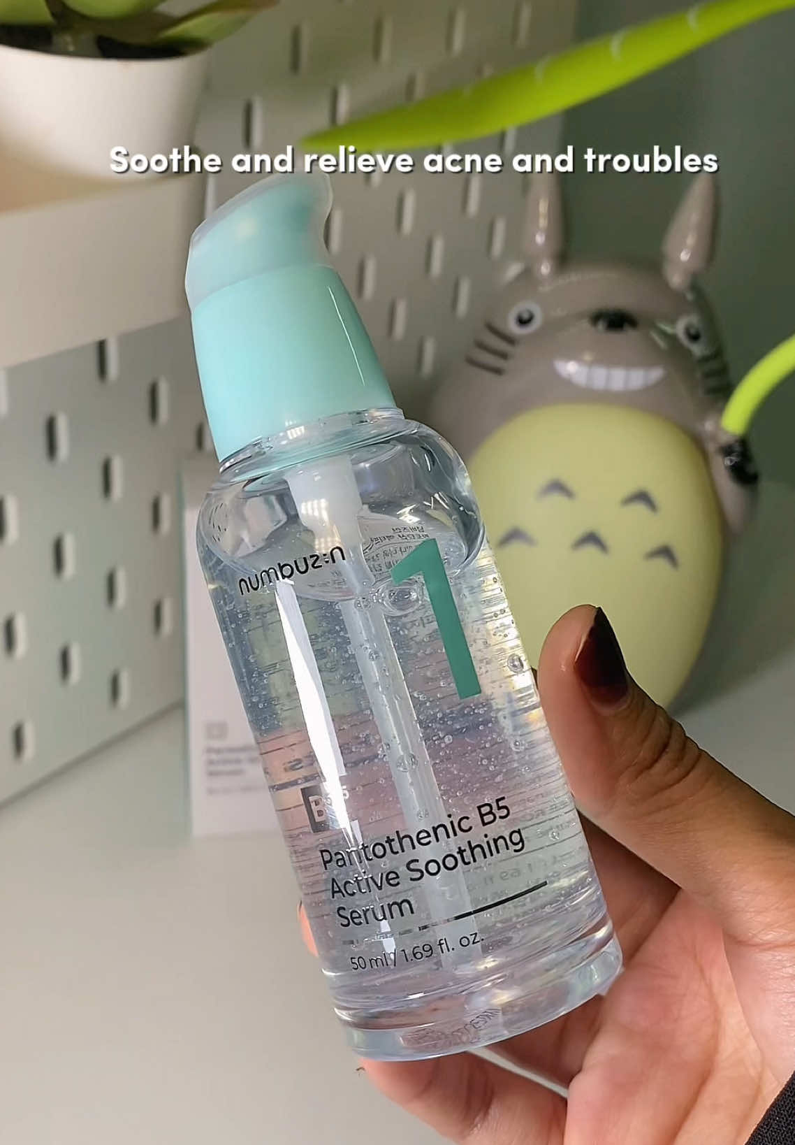 Lurve sangat this serum from @numbuzin Malaysia 🤍 boleh soothe acne & breakouts ✨ sesuai untuk combi to oily skin jugak🫶🏼 #numbuzin #numbuzinserum #pantothenicb5activesoothingserum #numbuzinpantothenicb5activesoothingserum #fypシ゚ 