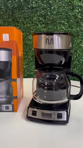 ☕ Café quentinho, na hora certa e do jeito que você gosta! A Cafeteira Digital Multi – 32 Xícaras é perfeita para quem valoriza sabor, praticidade e tecnologia no dia a dia! ✨ Com painel digital programável, filtro reutilizável e base aquecedora, ela garante mais café, menos desperdício e muito mais praticidade! 🔹 Ideal para famílias grandes, escritórios e ambientes compartilhados 🔹 Serve até 32 xícaras ☕ 🔹 Timer inteligente: acorde com café pronto! 🔹 Design moderno e funcional 👉 Praticidade, economia e estilo num só produto! Garanta já a sua! #cafeteira #cefe #cafedamanha #digital #multi #multilaser #cozinhamoderna #caféquente #quente #eletroportáteis #escritório #tiktokshop #cozinha #cafedatarde #cafedetodoosdias #cafeteiramulti #ismaferferramentas #ismafer #vendas