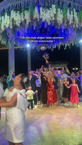 Ahtapot musun örümcek misin be kızım o nasıl atlamak 
