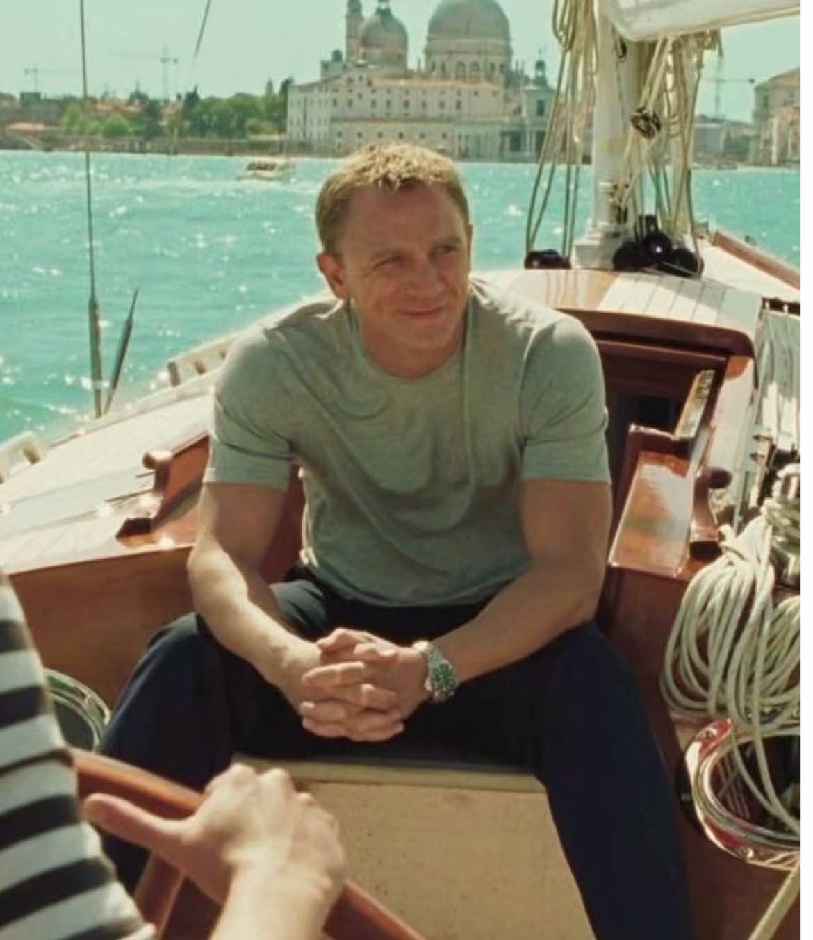 The world is not enough #veraux #Lifestyle #007 #success #jamesbond 