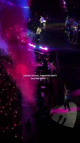 seeing coldplay in miami was a once in a lifetime experience 🥹🌟✨ buy the ticket!! #coldplay #coldplayconcert #miami concert money returns memories don’t ceo aesthetic florida