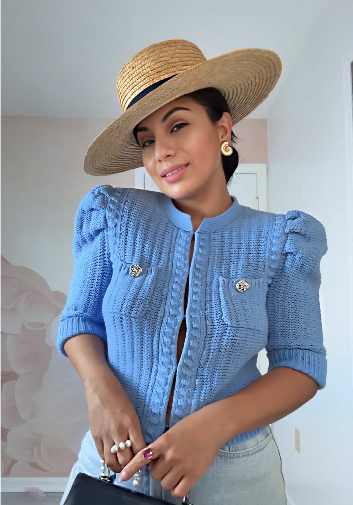 🌺 Monday Mood 🥰 🌺 Happy new week beautiful Insta friends , xoxo  ⠀⠀⠀⠀⠀⠀⠀⠀⠀ ⠀⠀⠀⠀⠀⠀⠀⠀⠀ ⠀⠀⠀⠀⠀⠀⠀⠀⠀ 🌺 🌺 🌺 ⠀⠀⠀⠀⠀⠀⠀⠀ 🌺 🌺 Shop this look and more at #ltk ( thenuriarose ) ⠀⠀⠀⠀⠀⠀⠀⠀⠀ ⠀⠀⠀⠀⠀⠀⠀⠀⠀ 🌺 Link on my bio ⠀⠀⠀⠀⠀⠀⠀⠀⠀ ⠀⠀⠀⠀⠀⠀⠀⠀⠀ ⠀⠀⠀⠀⠀⠀⠀⠀⠀ ⠀⠀⠀⠀⠀⠀⠀⠀⠀ ☀️ #thenuriarose #styleınspo , casual chic style , style of the day , shop the look , summer style , casual chic style , summer  look , chic style , dmv content creator 