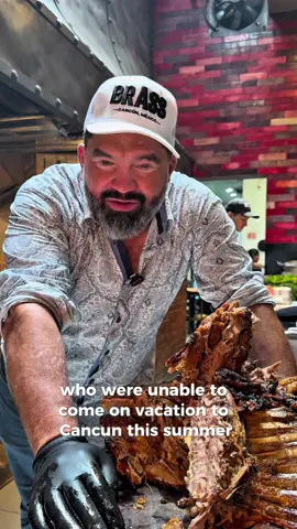 Visita urgente al 956, nos vemos el 1 y 2 de Agosto en @Casa Madre en McAllen Tx. @BRASS Cancún  #caramelo #antoniogarza #simpleparrillero #paladardejabali #panzadecoyote #mexicanfood #texmexgrill #mexicanfood #mamalon #cabrito #antoniogarzacabrito #simpleparrillero #mcallen #casamadreenmcallentx 