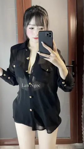 1chiếc áo mặc nhẹ tênh.. #xh #aosomi 