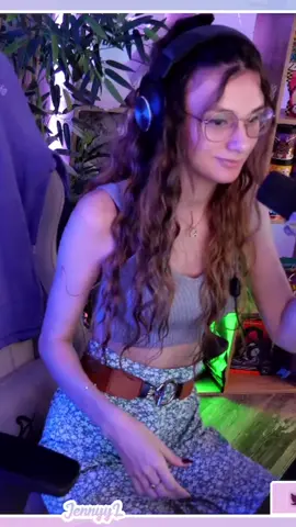 #stream #twitch #jennyyl #25 @JennyyL 