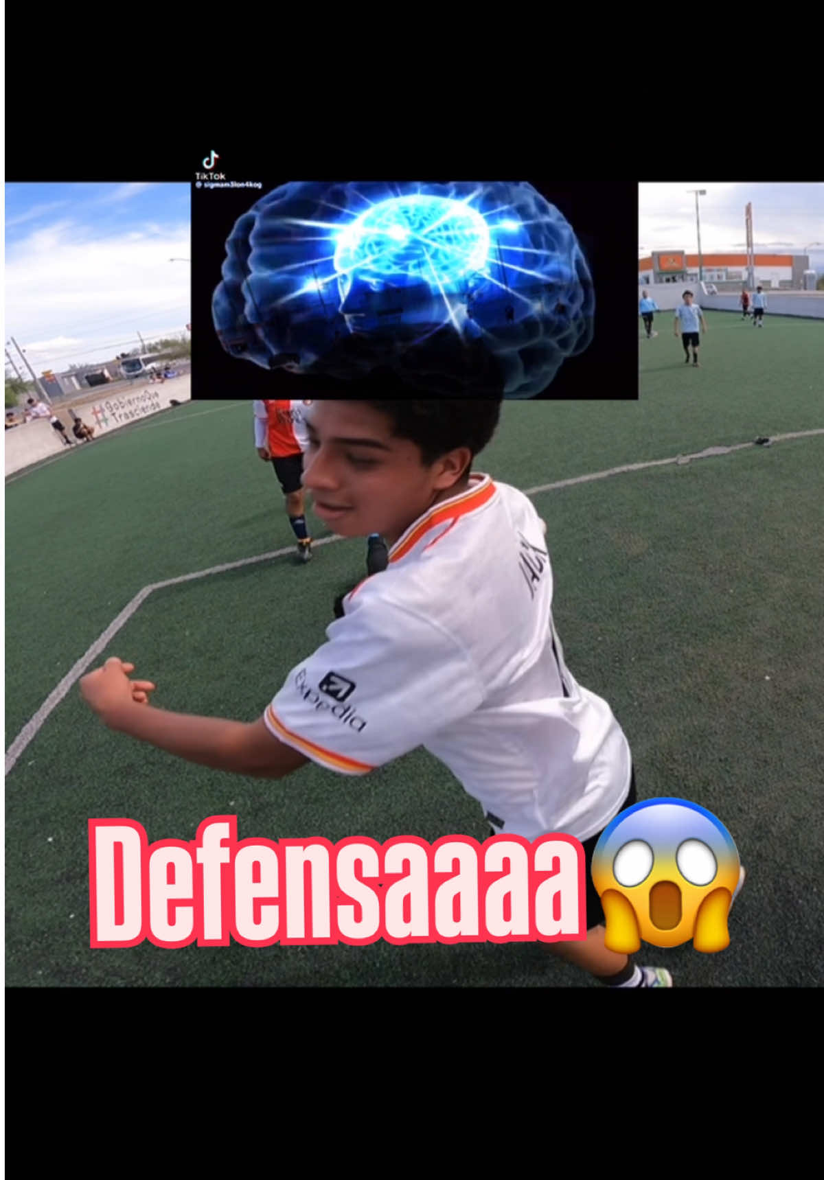 Hizo bien el defensa ? 00 #futbol #nahuel #portero #atajadasdeporteros #arquero #atajadas #Soccer #gordito #atajada #tigresuanl #goalkeeper #goalkeepers #futbolmexicano #defensa #error #humor #viral 