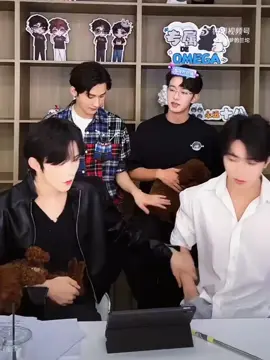 ជួបរបស់ពិត 🇨🇳🫣 Real Couple!! 🦊🐯 #huangxing #qiudingjie #huayong #shenwenlang #desiretheseries #垂涎desire #ABODesire 