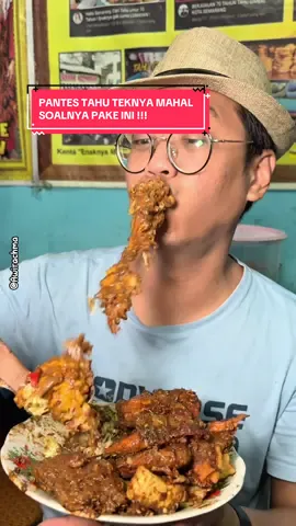 Tahu tek level up #kuliner #kulinertiktok #serunyakuliner #murahnikmatlezat #tiktokkuliner #videolebihpanjang 