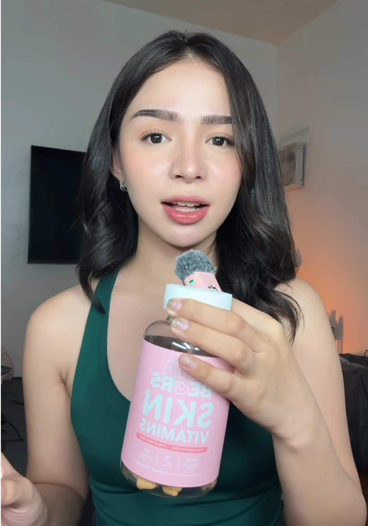 My glow up bestie and trusted ko talaga #vitabearsskinvitamins #vitabears 