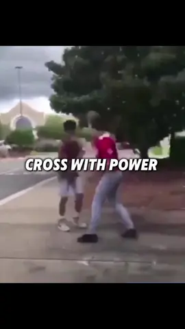 Maintain balance with your cross! #boxing #mma #UFC #muaythai #kickboxing #combatsports