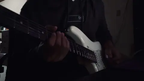 Back to december - Taylor Swift #fyp #lebiiguitar #music #electricguitar #guitarcover #guitar #viral #trend #cover #guitarsolo 