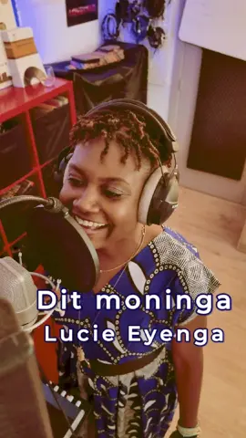 Lucie Eyenga, grande voix de la rumba congolaise, adresse ici un message fort à une personne proche dans sa chanson 