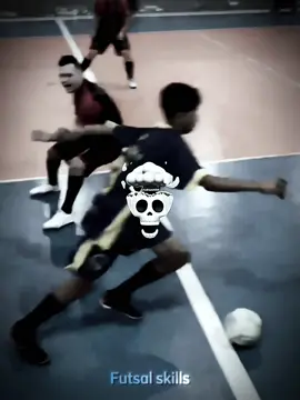 Muita habilidade🥶#futsal #futebolderua 