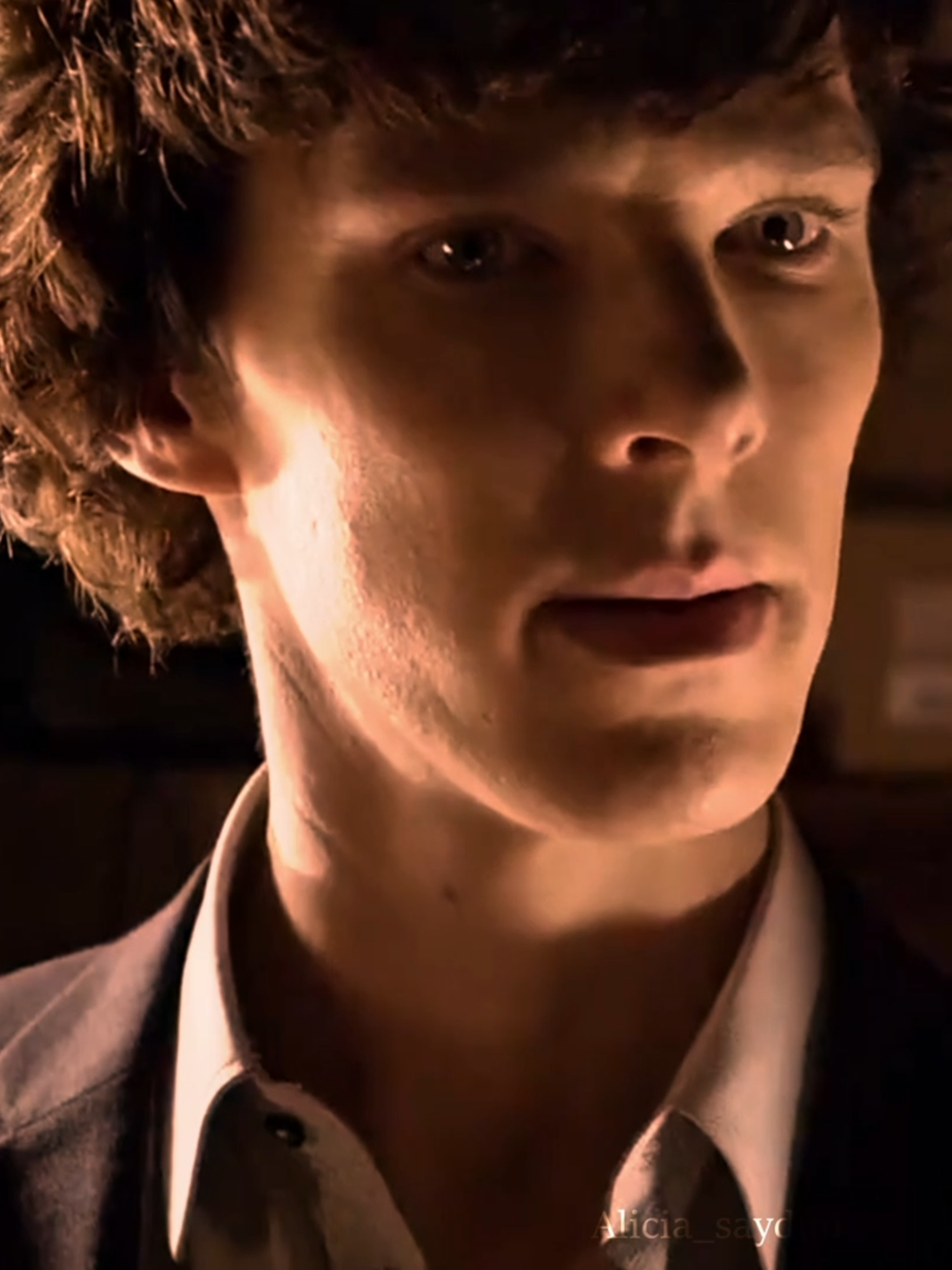 He is so hdhehhhejejjfbbfgdhjsjsjshfjsj#sherlockholmesbbcedit #benedictsherlock #sherlockholmes #sherlockholmesedit #benedictcumberbatchedits #sherlockbbcedits #sherlockbenedictcumberbatch