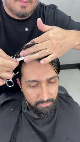 Como cortar cabelo no topo #barbershop #asmr #fadehaircut #cortecomtesoura #fade #cortecomtesoura 