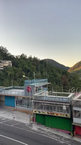 Vibes Tawangmangu di pagi hari☀️ 