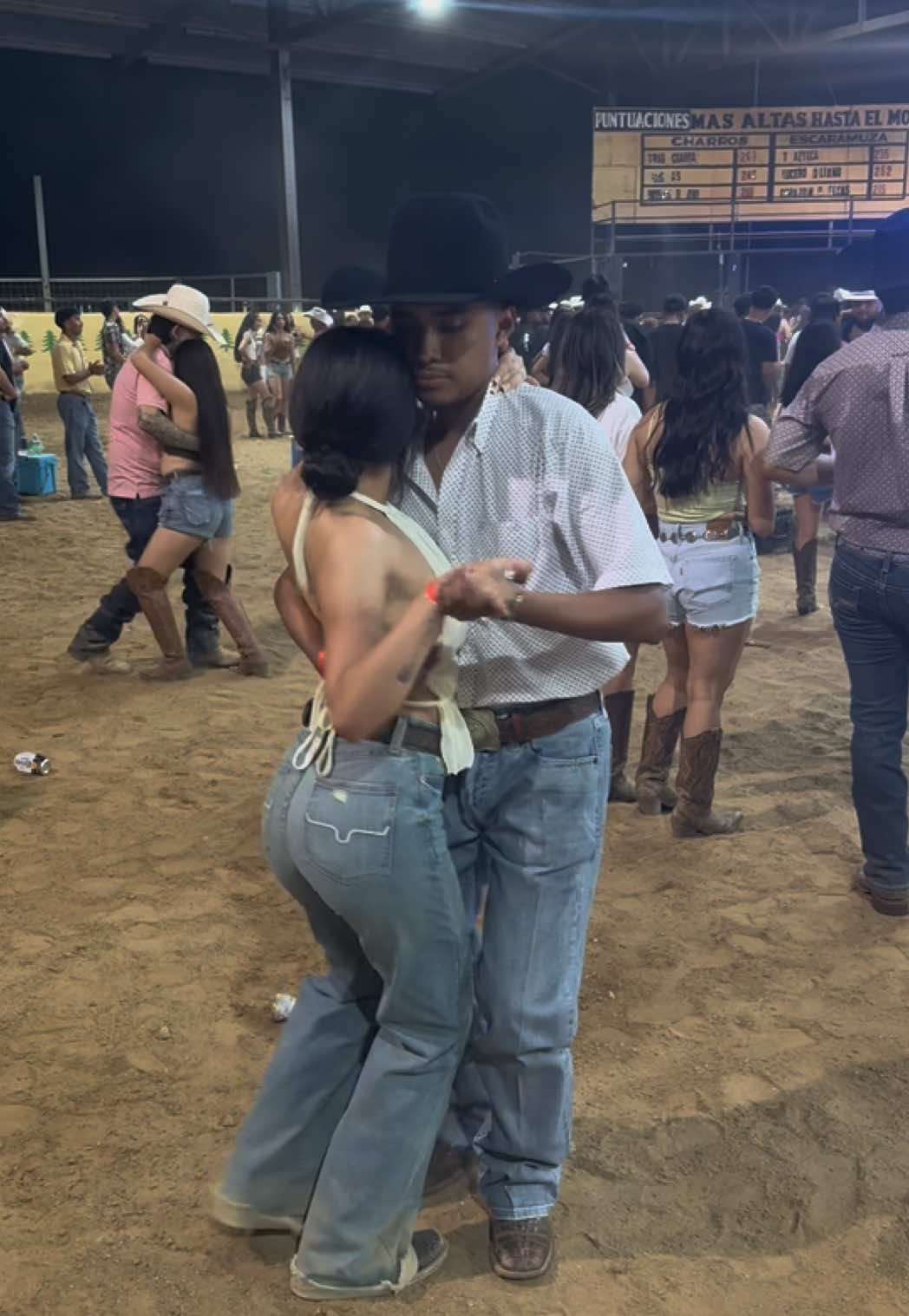 8🫰🏼 #parati #bailada #dallas #durango #texas #pinosalvaradotx #fypシ #nortenas 