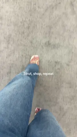 What I like to call “slay the day” 💅 #shopping 