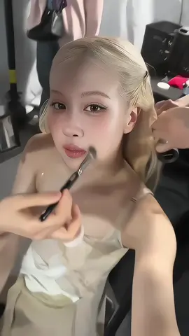 𝗥𝗼𝘀𝗲 𝗽𝗴 𝗳𝗮𝗻𝗰𝗮𝗺 -𝗲𝘆𝗹𝗼𝘀 || sarkikalpbenn || #rose #eating #fancam #yealsy 