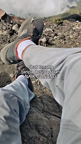 kata#kata #hariini #capek #naikgunung #atapjateng #foryoupage #4u #CapCut 